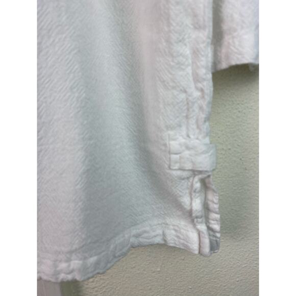Drawstrings of Malibu Women's Size XS White 3/4 Sleeve V-Neck Cotton V-Neck Top - Picture 2 of 8